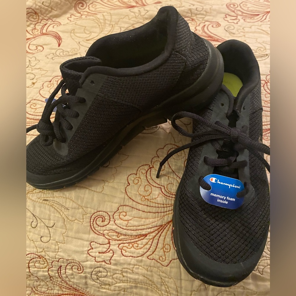 Champion memory foam sneakers